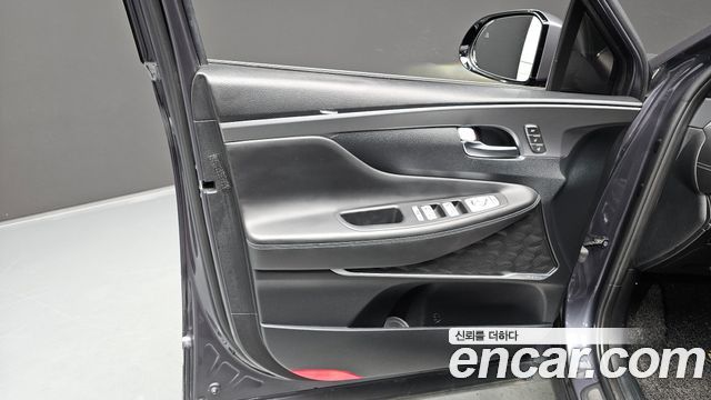 Hyundai Santafe 2021 — photo 14