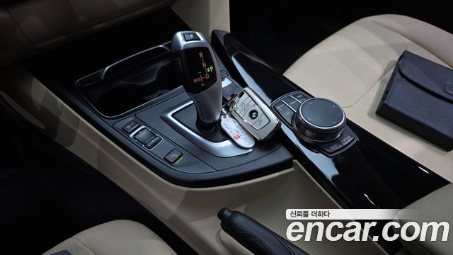 BMW Gran Turismo 2020 — photo 12