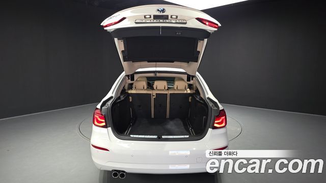BMW Gran Turismo 2020 — photo 26