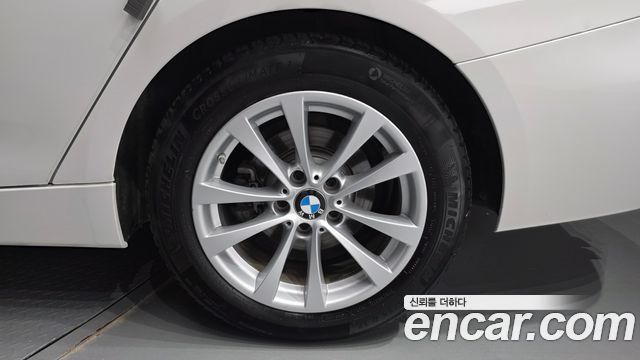 BMW Gran Turismo 2020 — photo 7