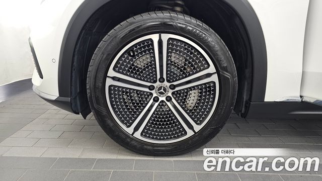 Mercedes-Benz EQS 2023 — photo 5