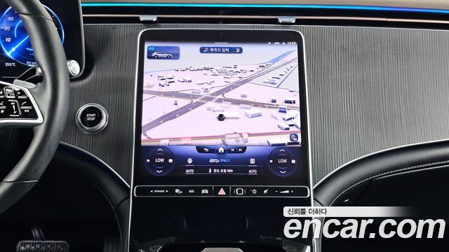 Mercedes-Benz EQS 2023 — photo 20