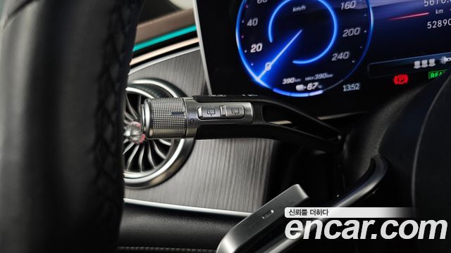 Mercedes-Benz EQS 2023 — photo 28