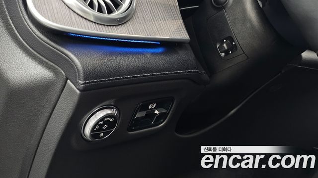 Mercedes-Benz EQS 2023 — photo 31
