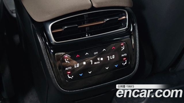 Mercedes-Benz EQS 2023 — photo 32