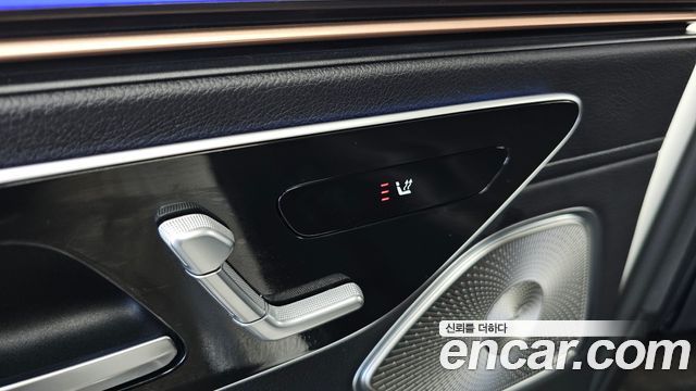 Mercedes-Benz EQS 2023 — photo 34
