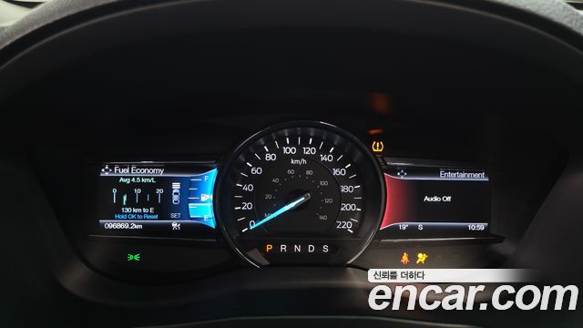 Ford Explorer 2016 — photo 8