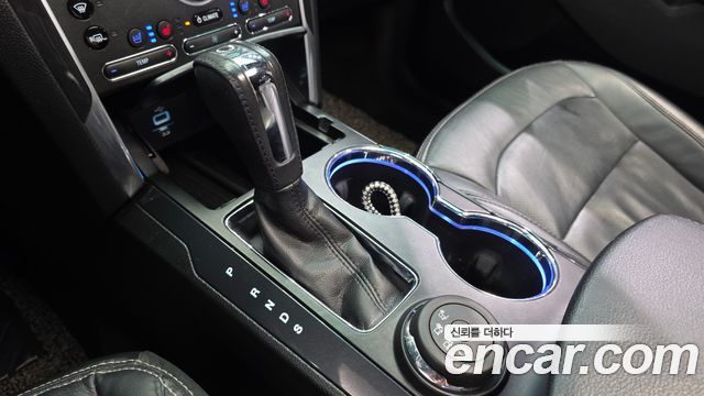 Ford Explorer 2016 — photo 9