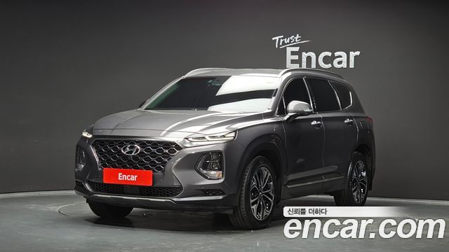 Hyundai Santafe 2019 — photo 1
