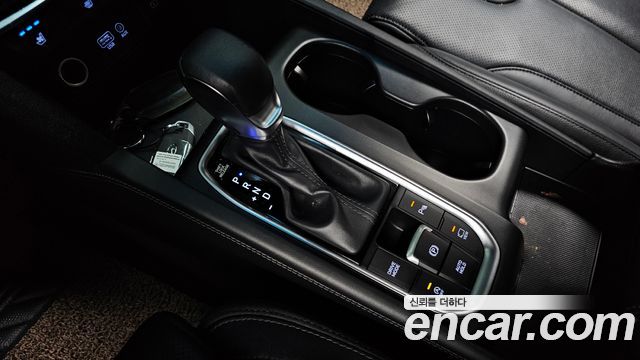 Hyundai Santafe 2019 — photo 12
