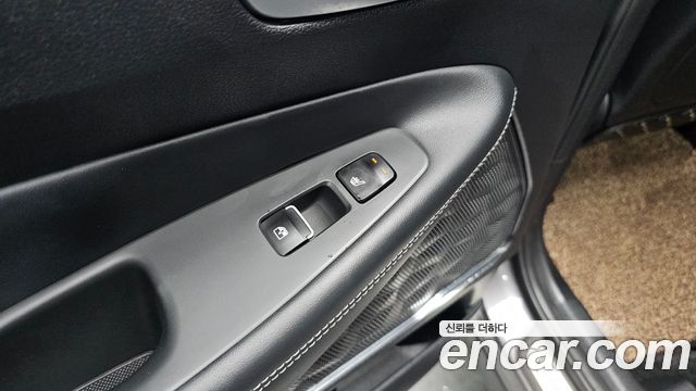 Hyundai Santafe 2019 — photo 25