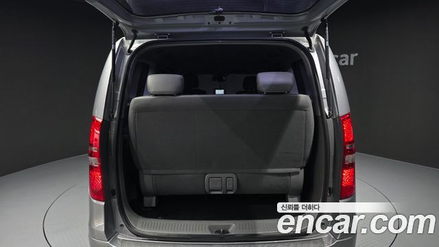 Hyundai Starex 2019 — photo 26