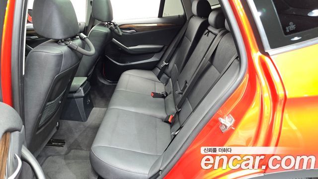 BMW X1 2015 — photo 12