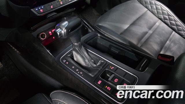 Kia Sorento 2018 — photo 12