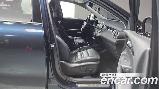 Kia Sorento 2018 — photo 17