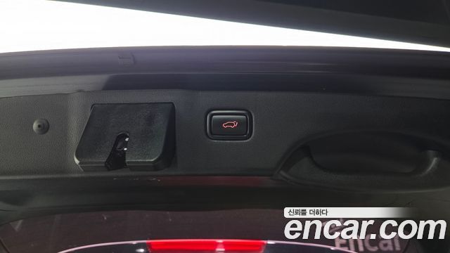 Kia Sorento 2018 — photo 23