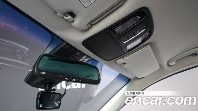 Kia Sorento 2018 — photo 24