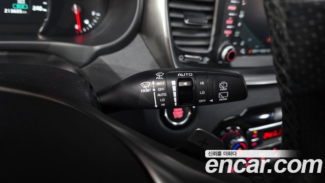 Kia Sorento 2018 — photo 25