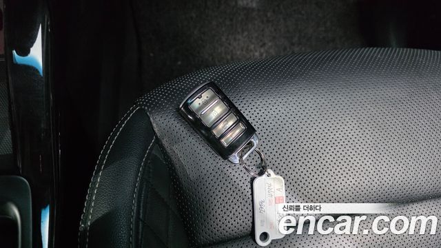 Kia Sorento 2018 — photo 34