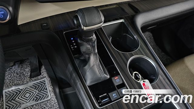 Toyota Sienna 2021 — photo 12