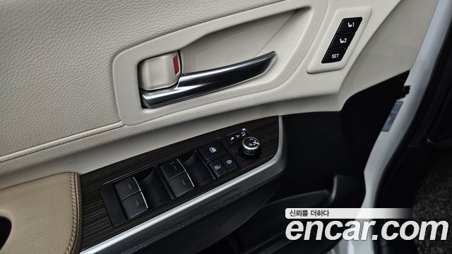 Toyota Sienna 2021 — photo 35