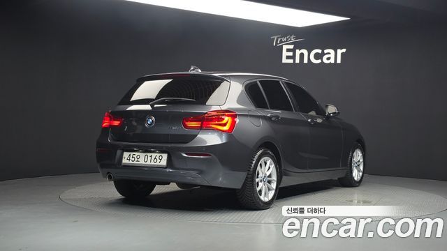 BMW 1-Series 2016 — photo 2
