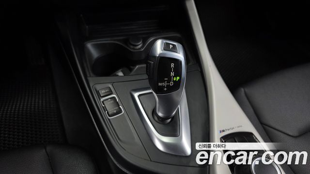 BMW 1-Series 2016 — photo 9
