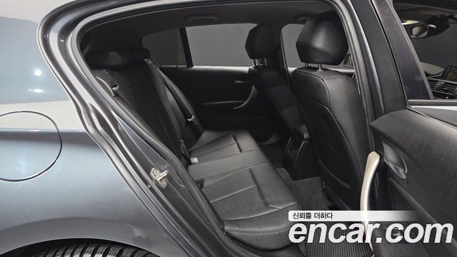 BMW 1-Series 2016 — photo 12