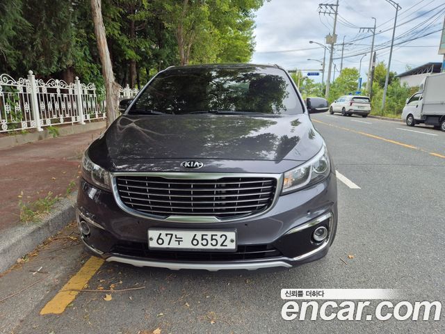 Kia Canival 2015 — photo 2