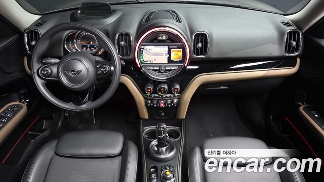 Mini Countryman 2020 — photo 10