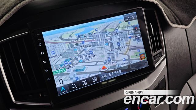 Hyundai Starex 2020 — photo 22