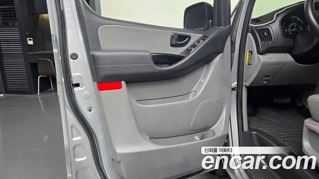 Hyundai Starex 2020 — photo 14