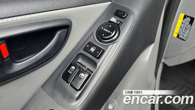 Hyundai Starex 2020 — photo 28