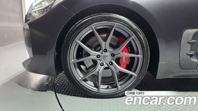 Kia Stinger 2018 — photo 5