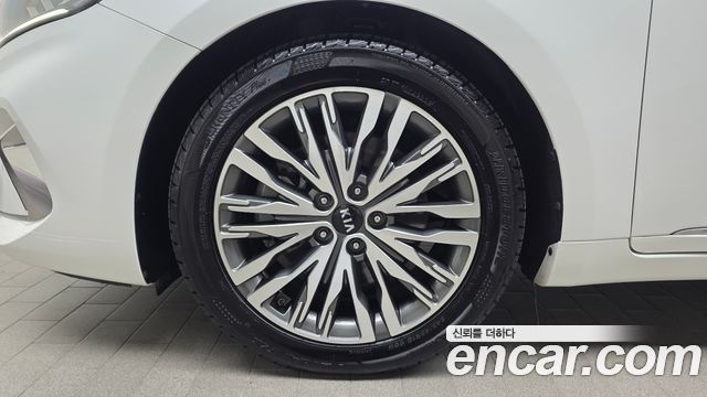 Kia K7 2020 — photo 5