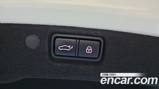 Kia K7 2020 — photo 22