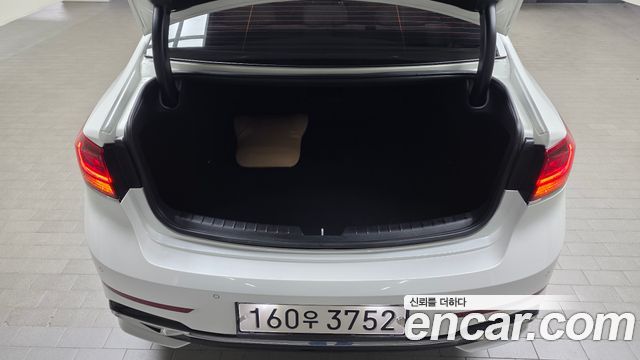 Kia K7 2020 — photo 23