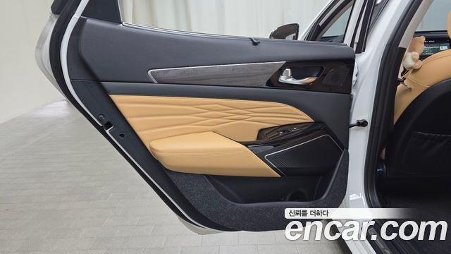 Kia K7 2020 — photo 15