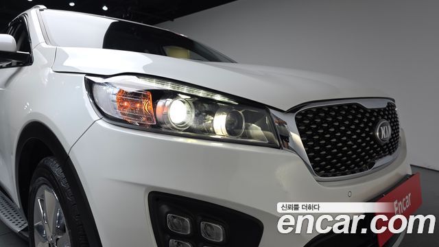 Kia Sorento 2016 — photo 8