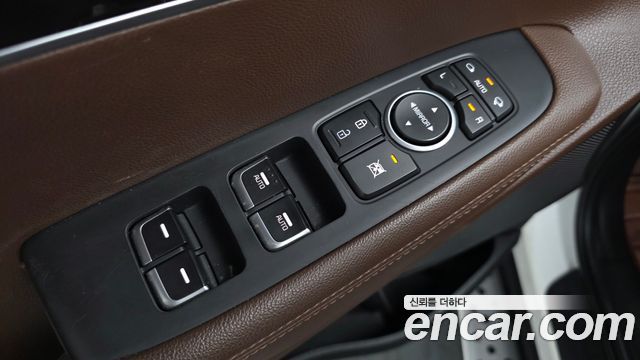 Kia Sorento 2016 — photo 29