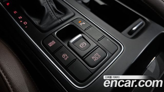 Kia Sorento 2016 — photo 31