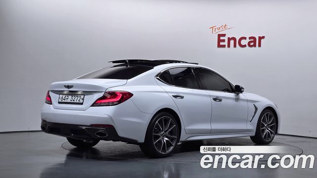 Genesis G70 2019 — photo 2