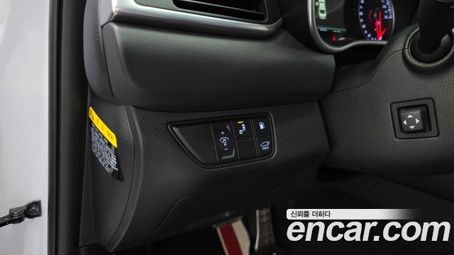 Genesis G70 2019 — photo 16