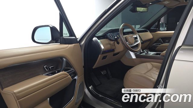 Land Rover Range Rover 2024 — photo 10