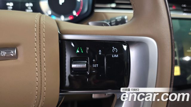 Land Rover Range Rover 2024 — photo 18