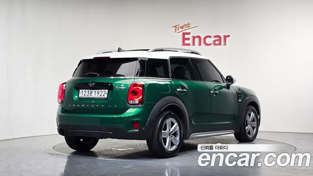Mini Countryman 2020 — photo 2