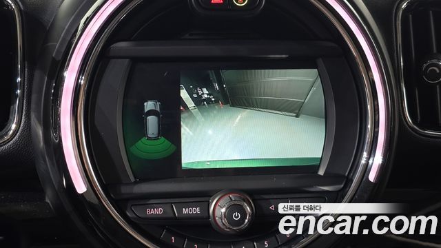 Mini Countryman 2020 — photo 15