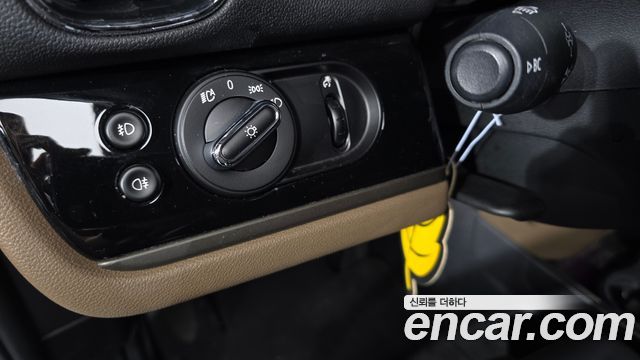 Mini Countryman 2020 — photo 16