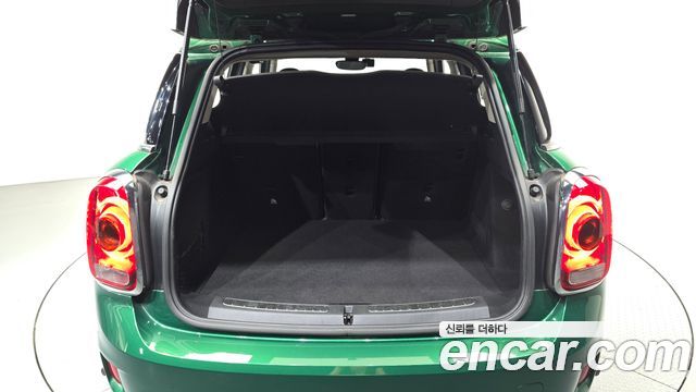 Mini Countryman 2020 — photo 20