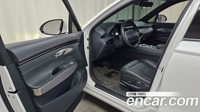 Genesis GV70 2021 — photo 10